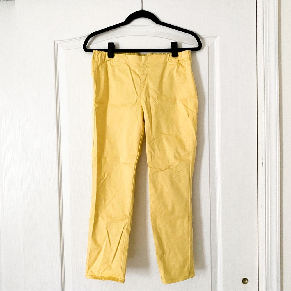 Uniqlo Easy Cropped Pale Yellow Leggings Pants